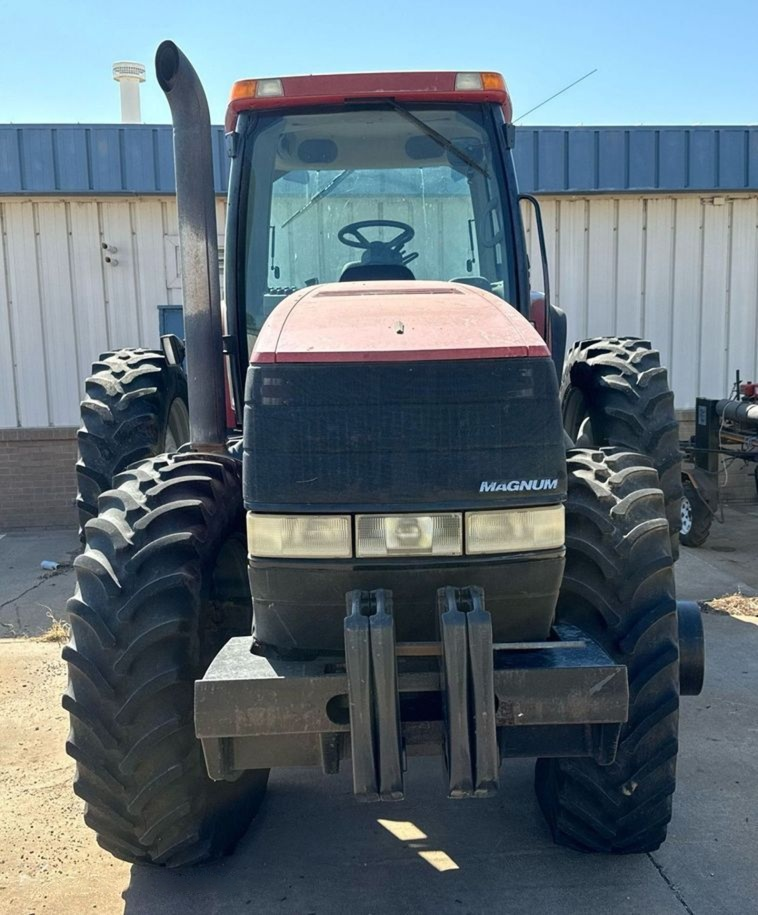 2001 Case MX240 MFWD tractor photo 2