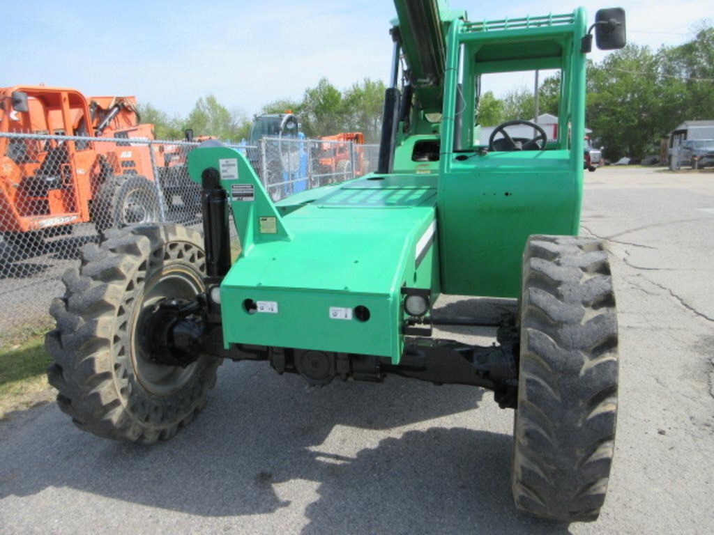 2014 SkyTrak 6042 Telehandler photo 4