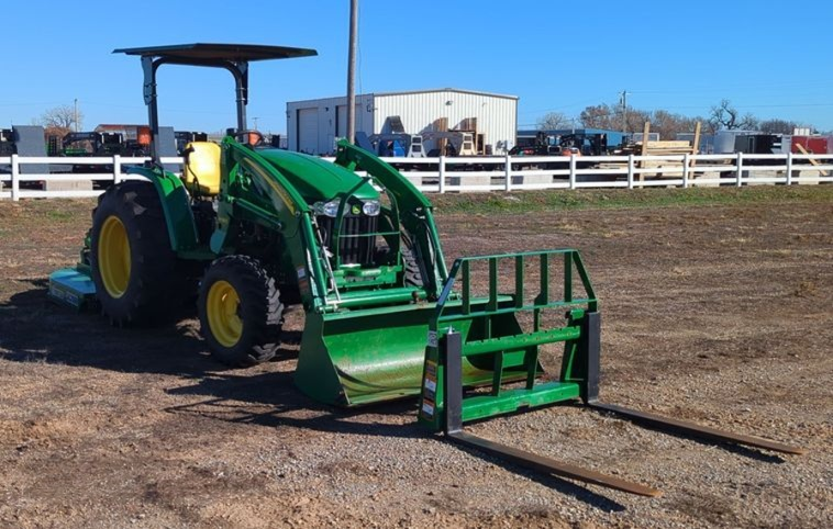 2015 John Deere 4105H MFWD tractor photo 3