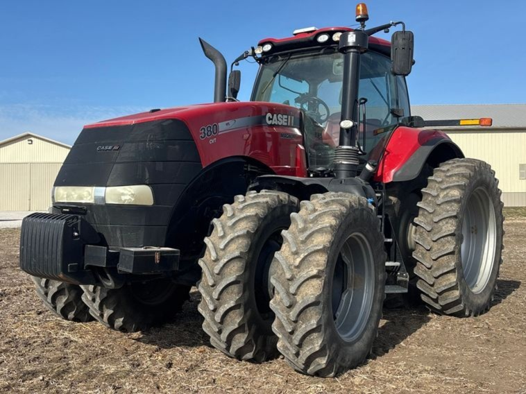 2019 Case IH 380 CVT Magnum MFWD tractor photo 1