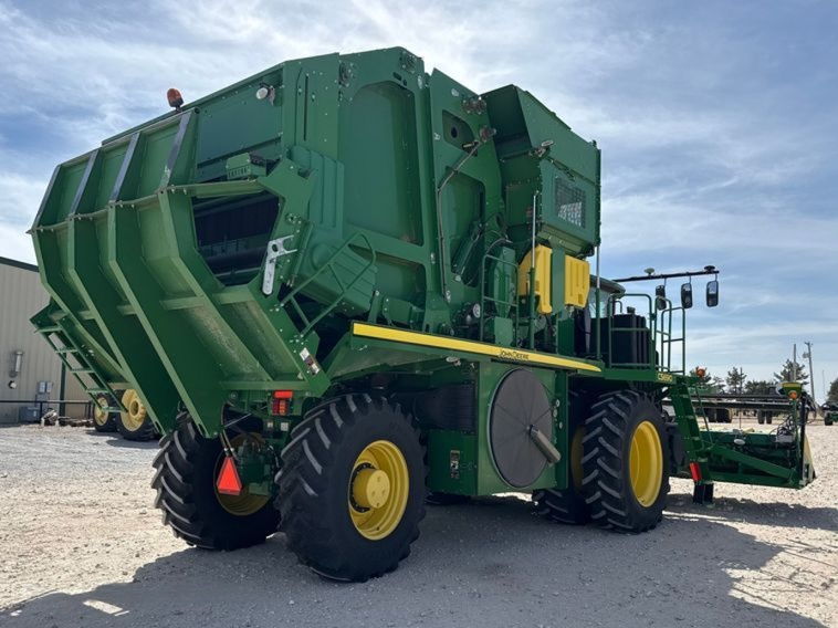 2020 John Deere CS690 RWA cotton stripper photo 3