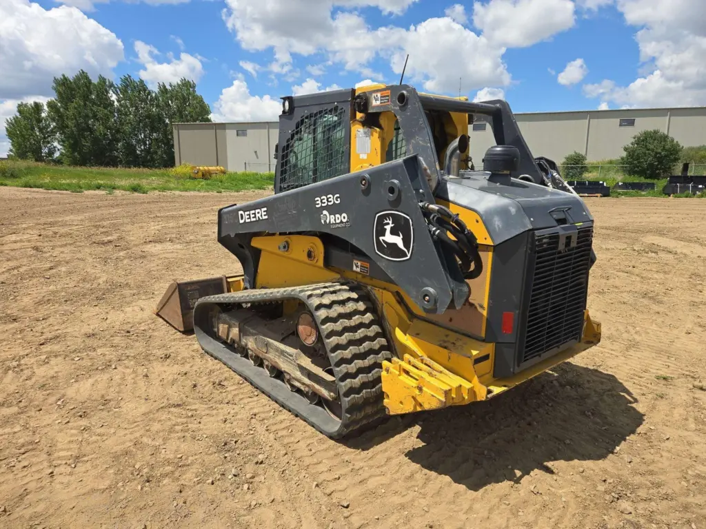 2022 John Deere 333G tracked skid steer loader photo 4