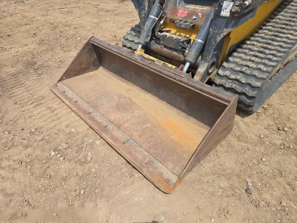 2022 John Deere 333G tracked skid steer loader photo 5