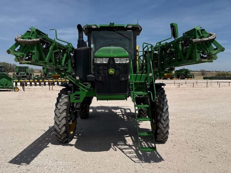 2022 John Deere 412R sprayer photo 1