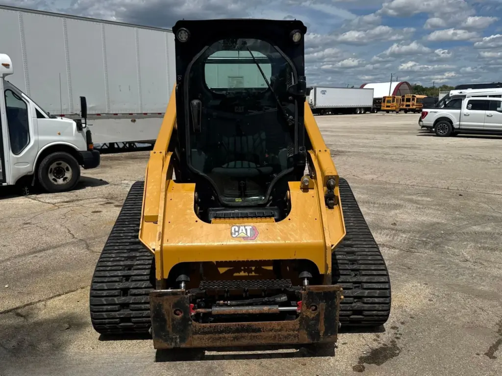 2023 Caterpillar 289D3 tracked skid steer loader photo 2