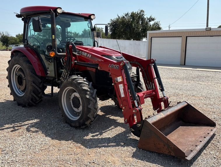 Case IH Farmall 55A MFWD tractor photo 2